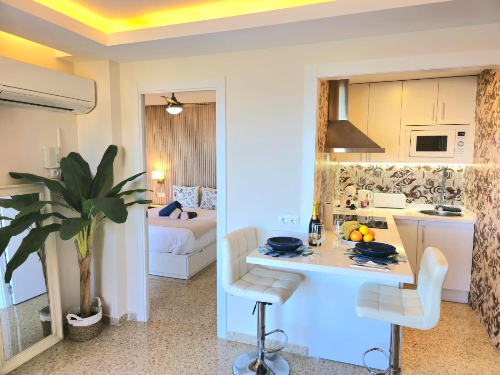 Seaview Retreat Torremolinos City Center, With Pool And Amazing Views By Namaste Elite 外观 照片